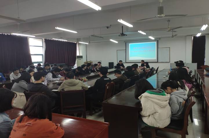 说明: D:\国际足联世界杯\意识形态、宣传工作及照片\20193就业推进会.png